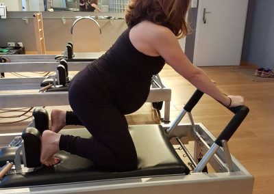 cours pilates : accompagnements à la maternité - mb studio pilates